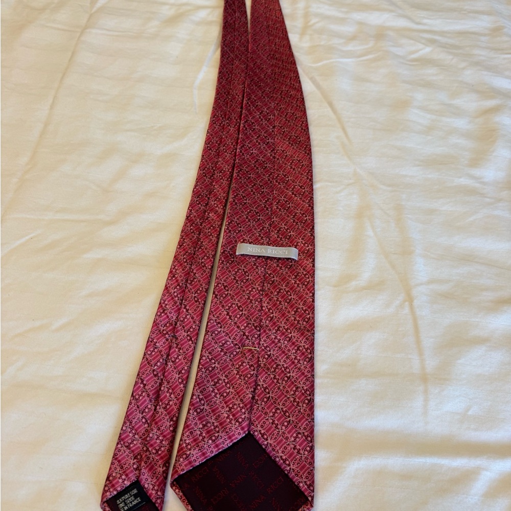 Nina Ricci Red Patterned Silk Tie